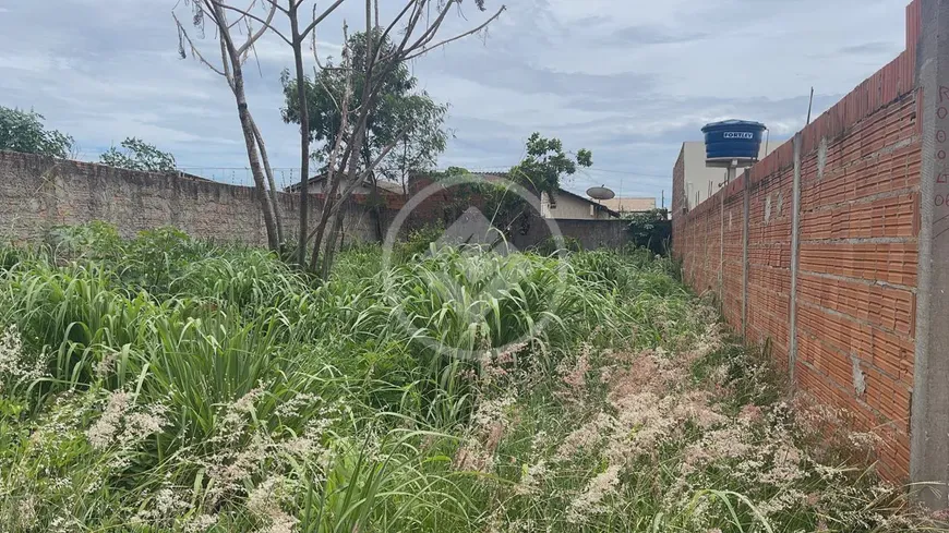 Foto 1 de Lote/Terreno à venda, 250m² em Primeiro de Março, Cuiabá