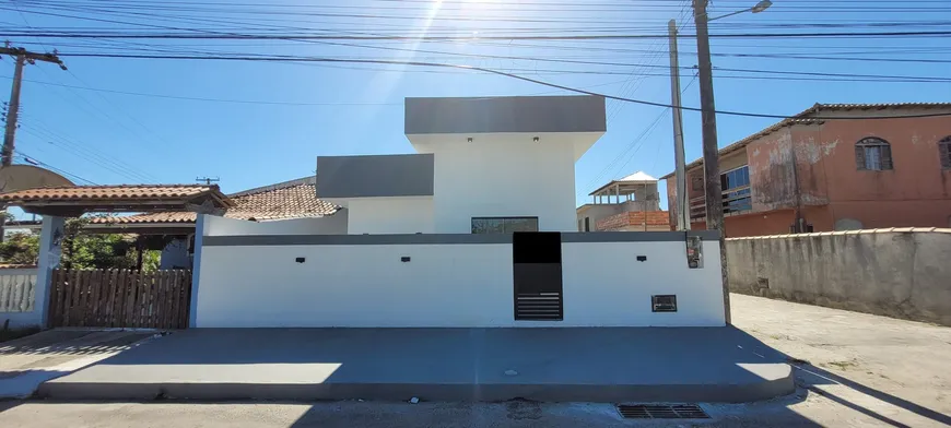 Foto 1 de Casa de Condomínio com 3 Quartos à venda, 78m² em Fluminense, São Pedro da Aldeia
