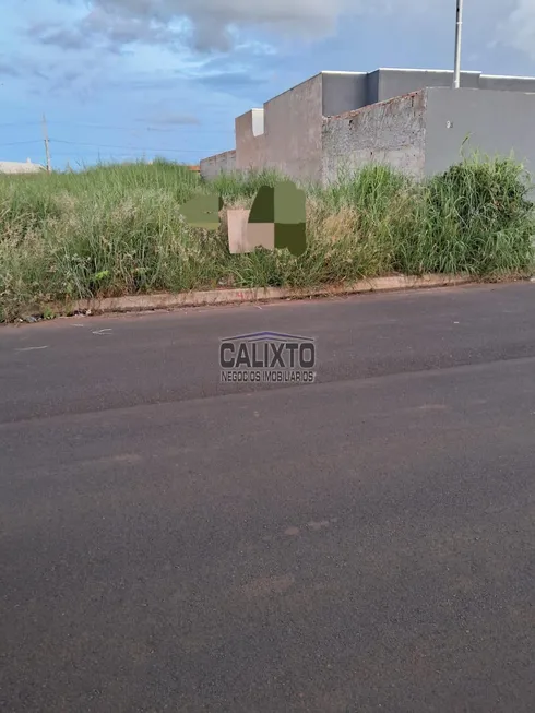 Foto 1 de Lote/Terreno à venda, 250m² em Novo Mundo, Uberlândia