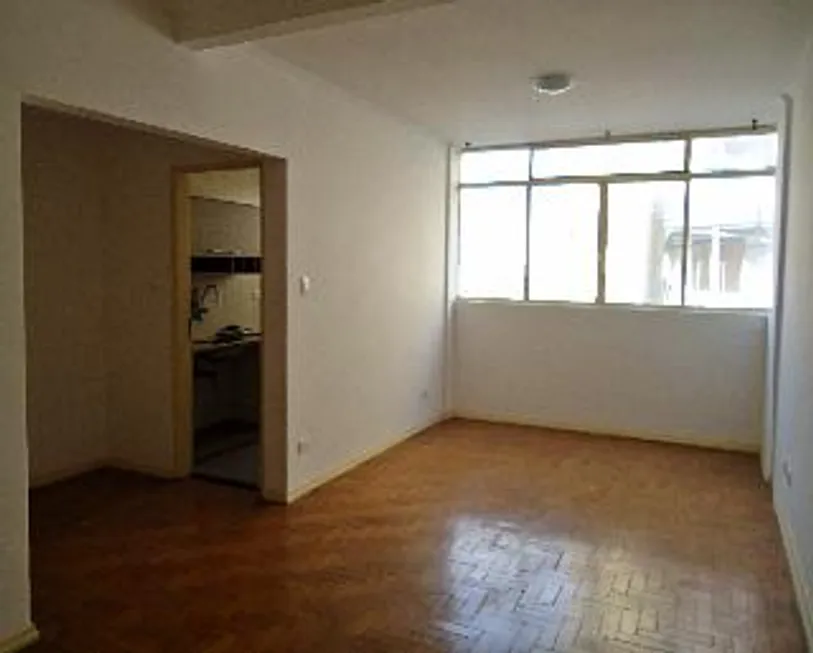 Foto 1 de Kitnet com 1 Quarto para alugar, 40m² em Liberdade, São Paulo