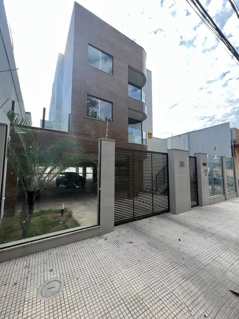 Foto 1 de Apartamento com 3 Quartos à venda, 90m² em São João Batista, Belo Horizonte