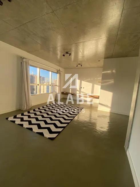 Foto 1 de Apartamento com 1 Quarto à venda, 69m² em Alto Da Boa Vista, São Paulo