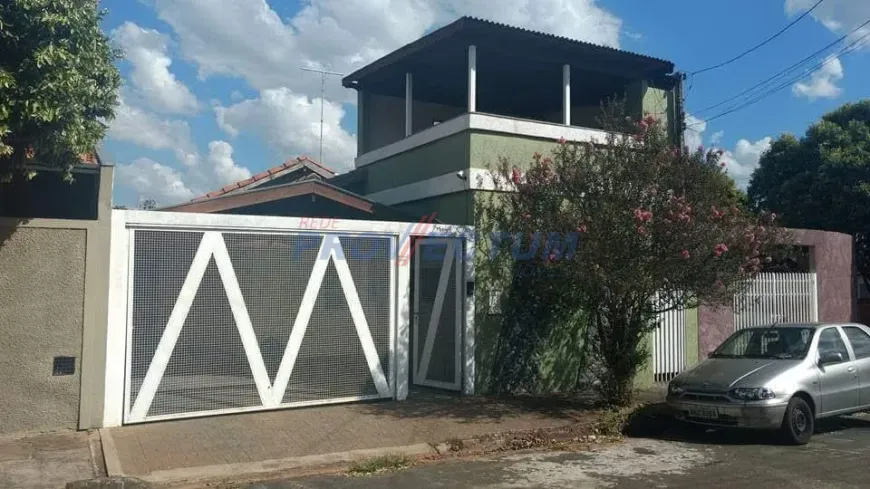 Foto 1 de Sobrado com 2 Quartos à venda, 200m² em Conjunto Habitacional Jose Dias dos Santos, Lins