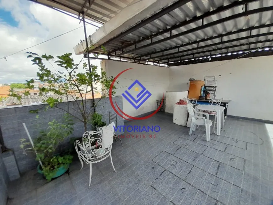 Foto 1 de Casa com 2 Quartos à venda, 70m² em Bento Ribeiro, Rio de Janeiro