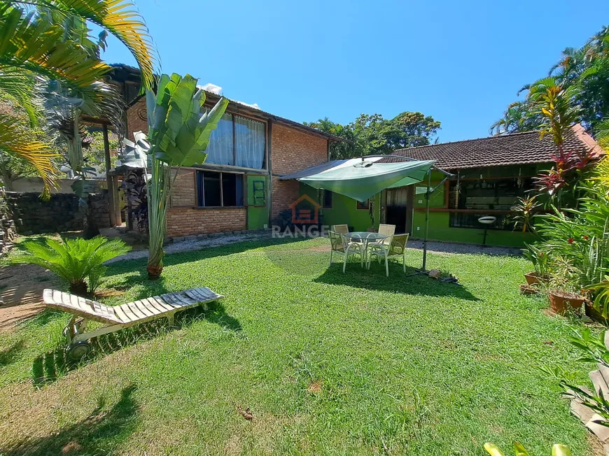 Foto 1 de Casa de Condomínio com 3 Quartos à venda, 360m² em Vargem Grande, Rio de Janeiro