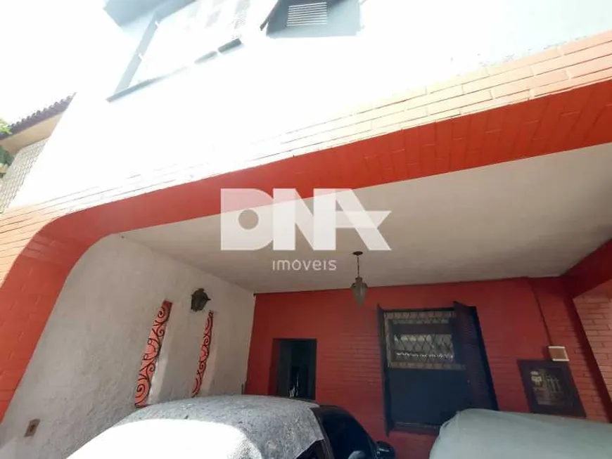 Foto 1 de Casa com 3 Quartos à venda, 130m² em Tijuca, Rio de Janeiro