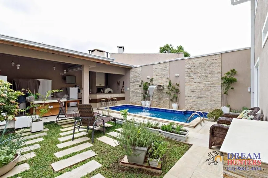 Foto 1 de Casa com 4 Quartos à venda, 271m² em Vila Izabel, Curitiba