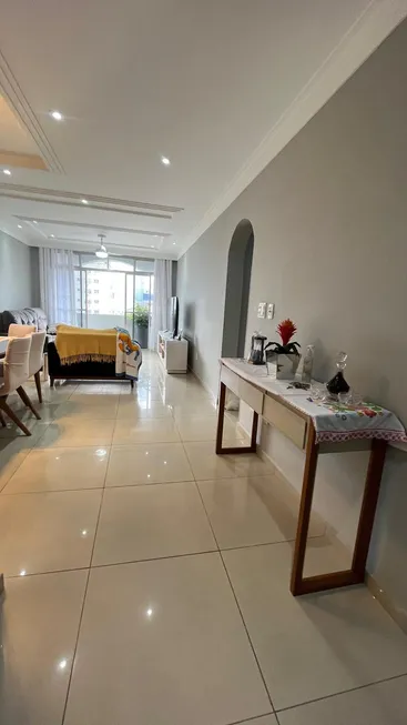Foto 1 de Apartamento com 2 Quartos à venda, 112m² em Embaré, Santos
