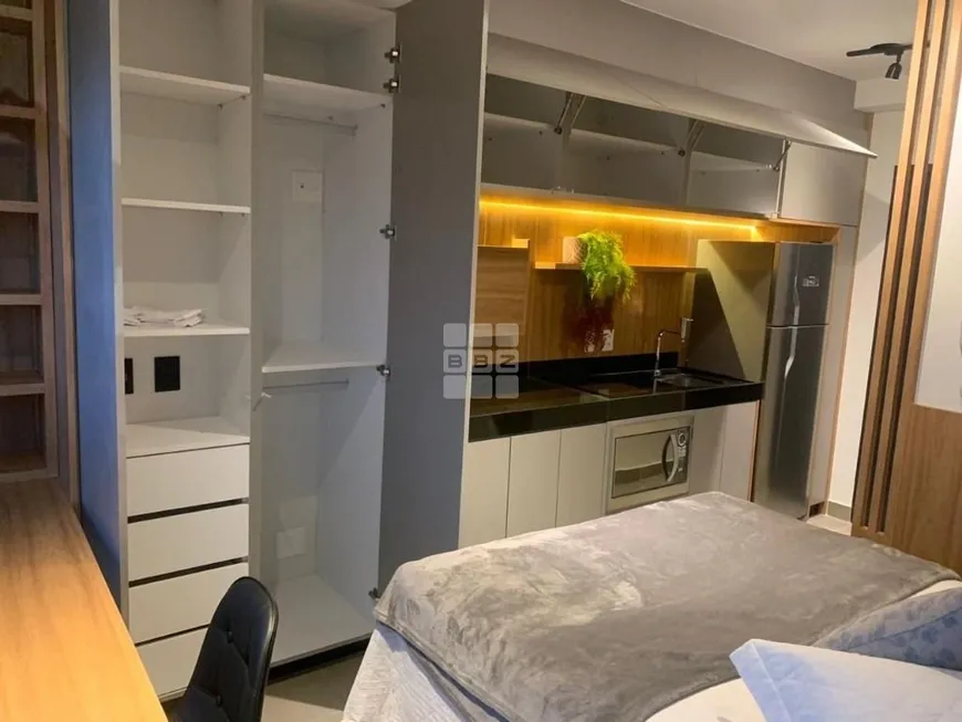 Foto 1 de Apartamento com 1 Quarto para alugar, 19m² em Pinheiros, São Paulo