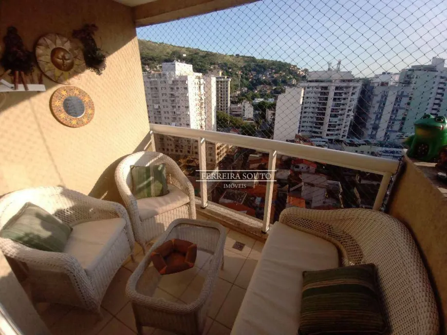 Foto 1 de Apartamento com 2 Quartos para alugar, 117m² em Santa Rosa, Niterói