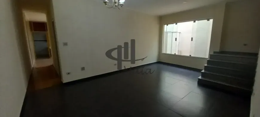 Foto 1 de Casa com 3 Quartos para alugar, 195m² em Barcelona, São Caetano do Sul