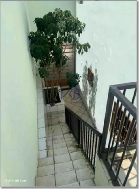 Foto 1 de Sobrado com 3 Quartos à venda, 172m² em Jardim Santa Cristina, Santo André