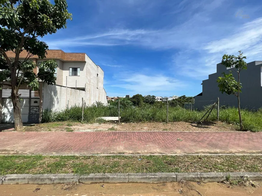 Foto 1 de Lote/Terreno à venda, 360m² em Morada de Laranjeiras, Serra