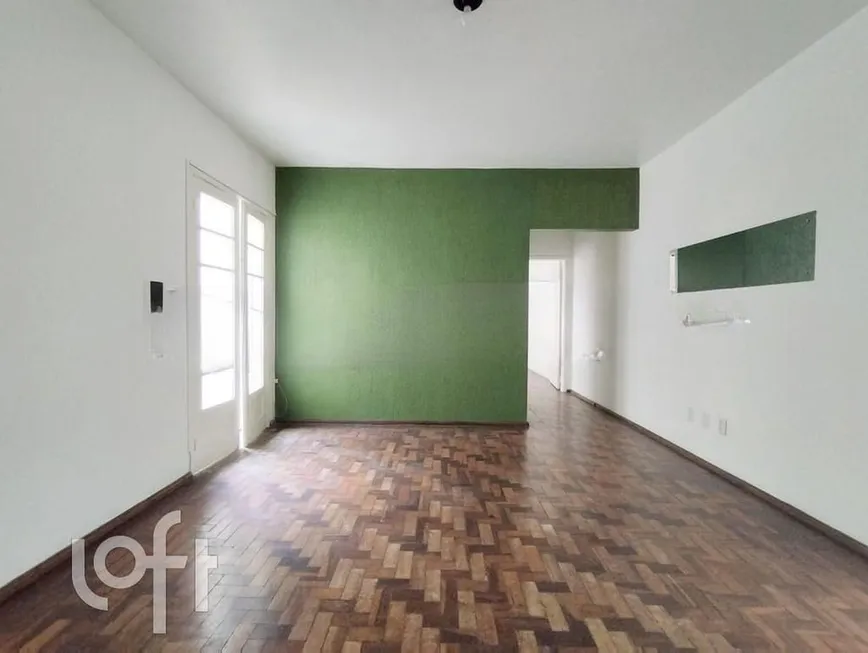 Foto 1 de Apartamento com 1 Quarto à venda, 54m² em Santana, Porto Alegre