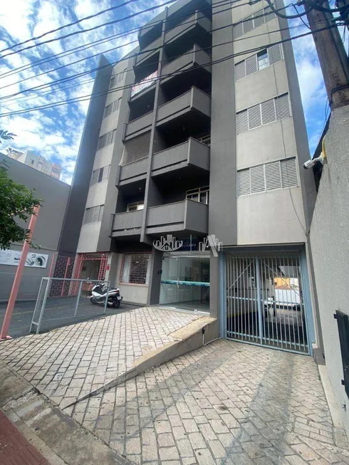 Foto 1 de Apartamento com 2 Quartos à venda, 69m² em Centro, Londrina