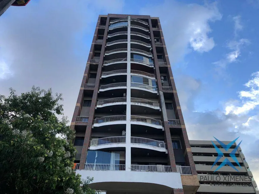 Foto 1 de Apartamento com 3 Quartos à venda, 80m² em Meireles, Fortaleza
