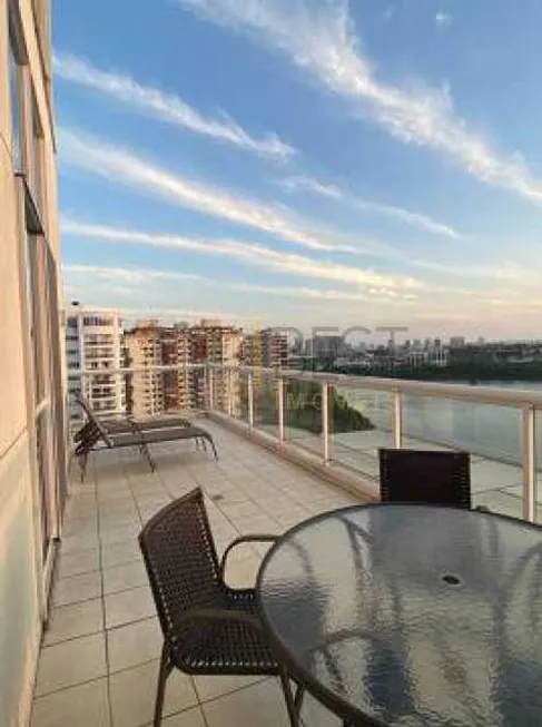 Foto 1 de Apartamento com 1 Quarto para venda ou aluguel, 136m² em Barra da Tijuca, Rio de Janeiro