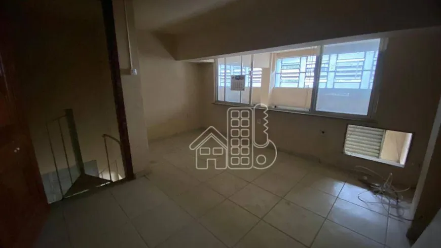 Foto 1 de Ponto Comercial para alugar, 80m² em Fátima, Niterói