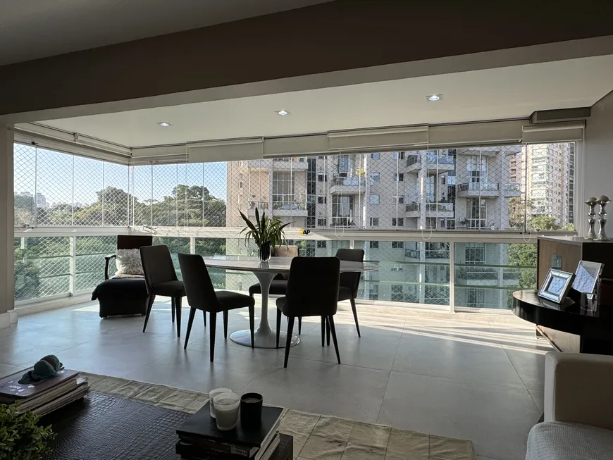 Foto 1 de Apartamento com 3 Quartos à venda, 114m² em Jardim Parque Morumbi, São Paulo