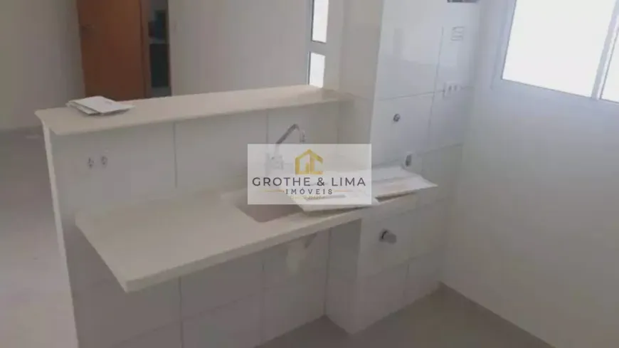 Foto 1 de Apartamento com 2 Quartos à venda, 44m² em Parque Bandeirantes, Taubaté