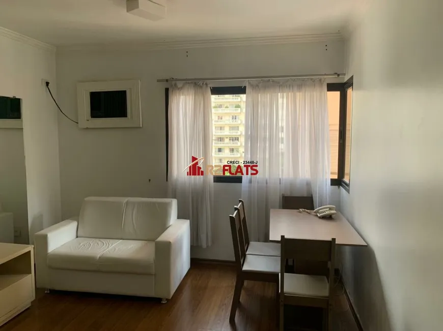 Foto 1 de Flat com 1 Quarto para alugar, 50m² em Jardim Paulista, São Paulo