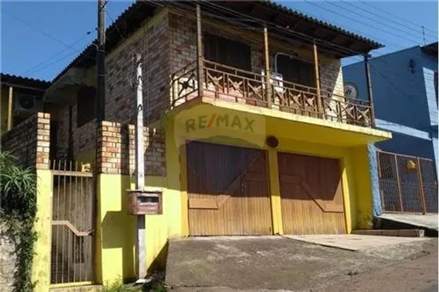 Foto 1 de Sobrado com 4 Quartos à venda, 200m² em Freitas, Sapucaia do Sul