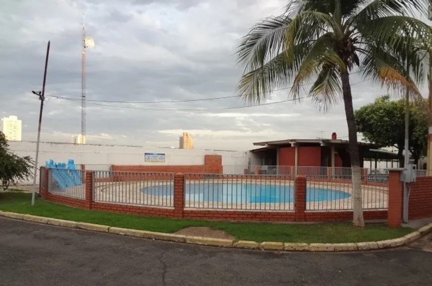 Foto 1 de Apartamento com 4 Quartos à venda, 140m² em Areão, Cuiabá