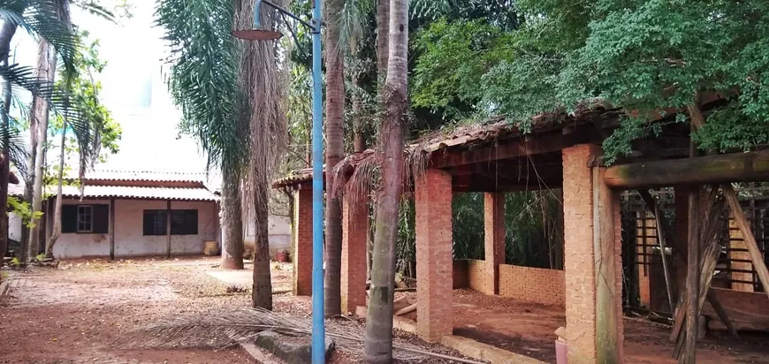 Foto 1 de Lote/Terreno à venda, 2300m² em Parque Rural Fazenda Santa Cândida, Campinas