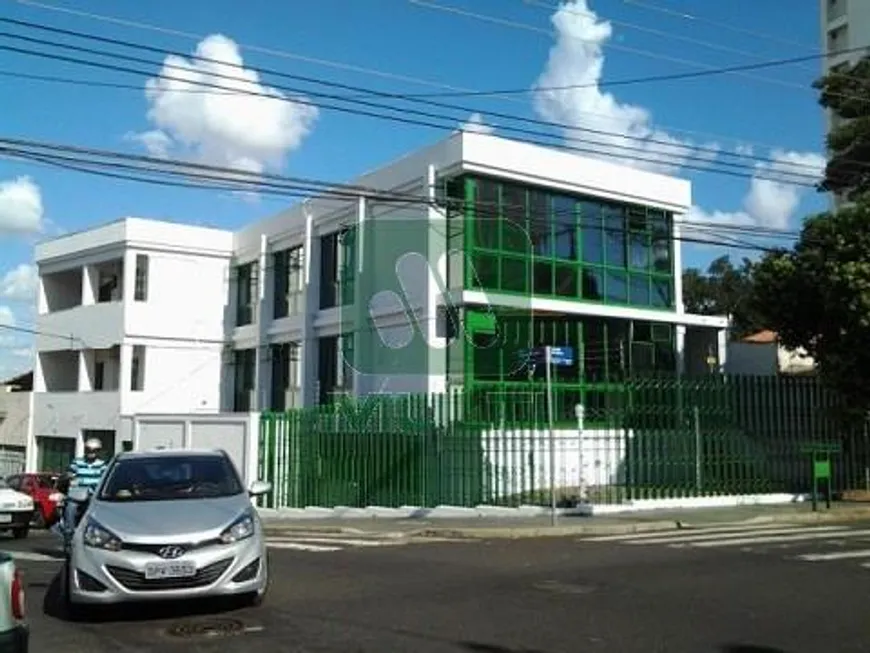 Foto 1 de Casa com 3 Quartos para alugar, 600m² em Centro, Uberlândia