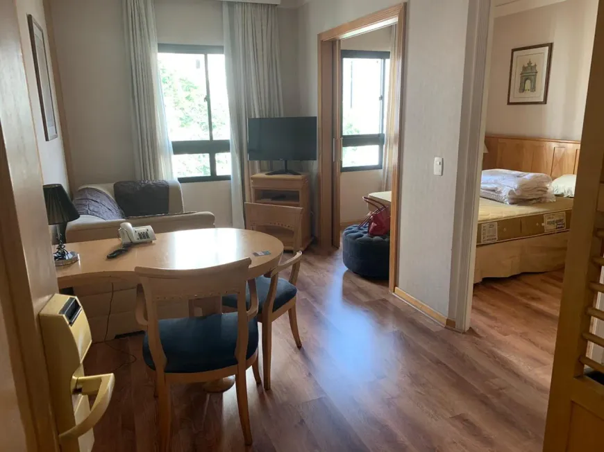 Foto 1 de Flat com 1 Quarto para alugar, 30m² em Pinheiros, São Paulo