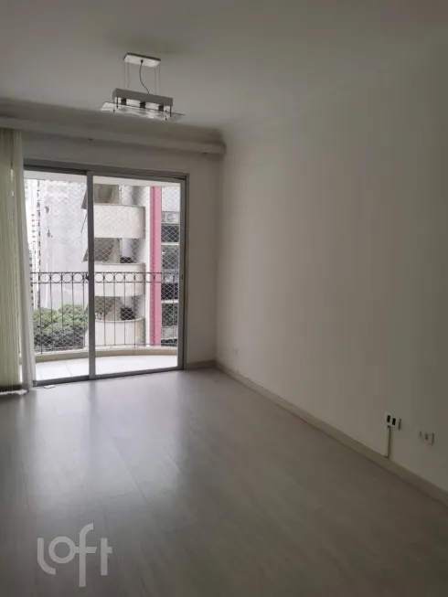 Foto 1 de Apartamento com 3 Quartos à venda, 75m² em Moema, São Paulo