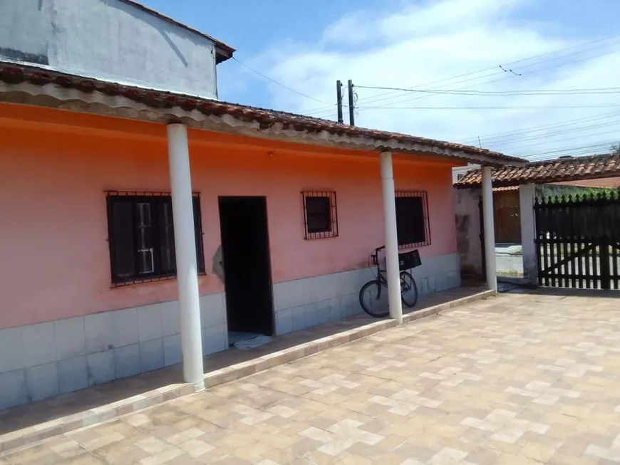 Foto 1 de Casa com 2 Quartos à venda, 109m² em Jardim Marilú, Itanhaém