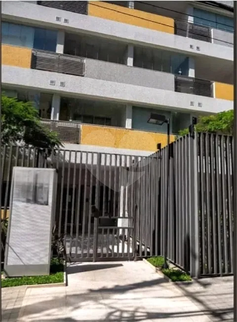Foto 1 de Apartamento com 1 Quarto para venda ou aluguel, 24m² em Vila Madalena, São Paulo