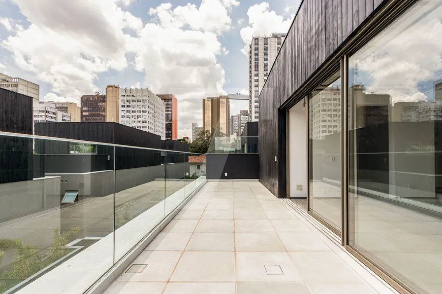 Foto 1 de Casa de Condomínio com 4 Quartos à venda, 578m² em Jardim Europa, São Paulo