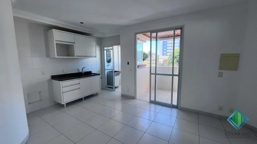 Foto 1 de Apartamento com 2 Quartos à venda, 64m² em Capoeiras, Florianópolis