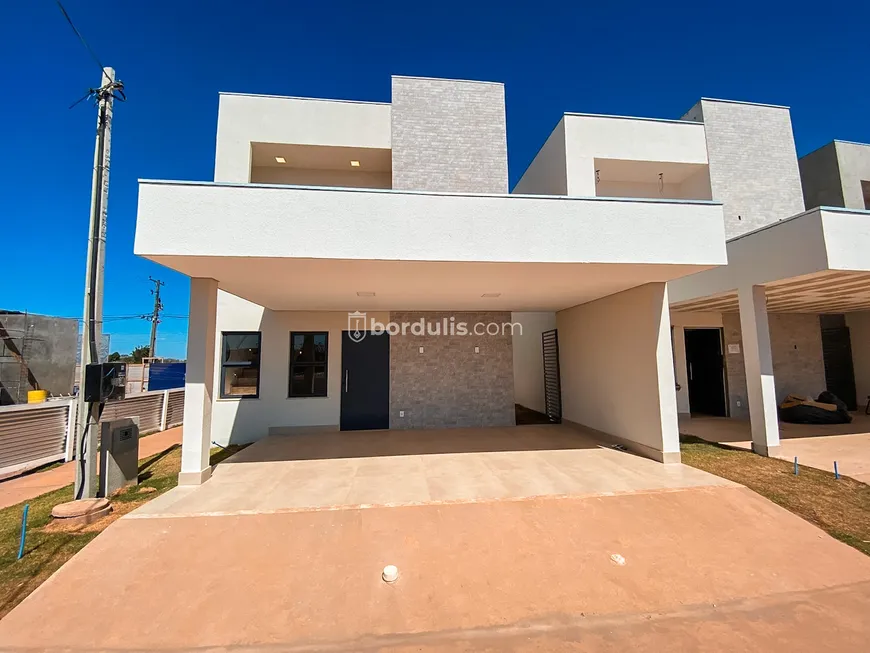 Foto 1 de Casa com 3 Quartos à venda, 138m² em , Sinop