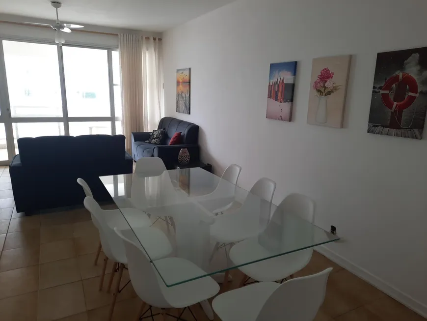 Foto 1 de Apartamento com 4 Quartos para venda ou aluguel, 124m² em Jardim Astúrias, Guarujá