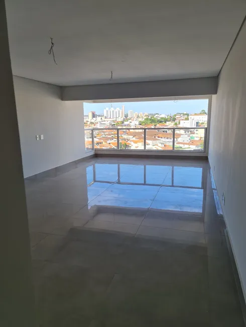 Foto 1 de Apartamento com 3 Quartos à venda, 126m² em Centro, Araxá