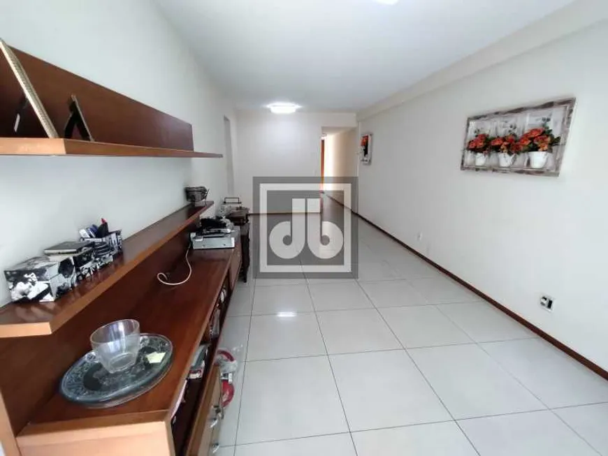 Foto 1 de Apartamento com 3 Quartos à venda, 105m² em Humaitá, Rio de Janeiro