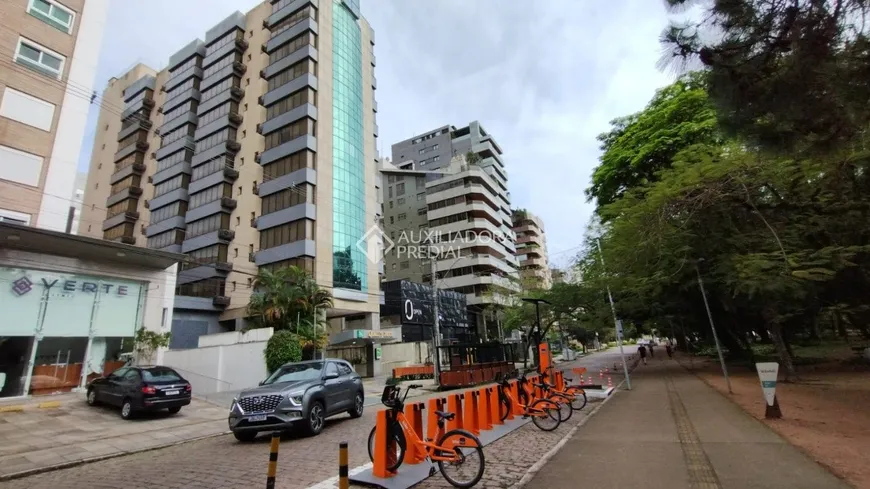 Foto 1 de Flat com 1 Quarto à venda, 30m² em Moinhos de Vento, Porto Alegre