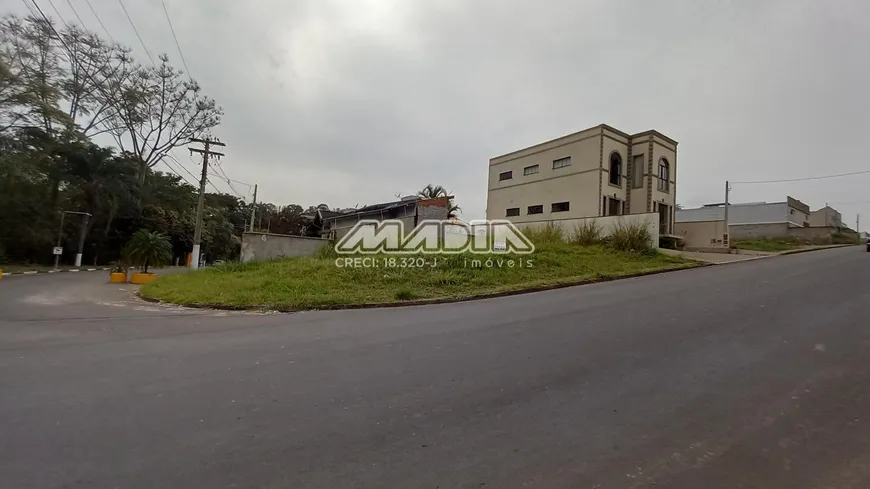 Foto 1 de Lote/Terreno à venda, 336m² em Lenheiro, Valinhos