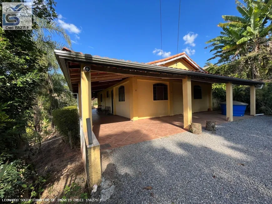 Foto 1 de Fazenda/Sítio com 3 Quartos à venda, 1361m² em Rosa Mendes, Pinhalzinho