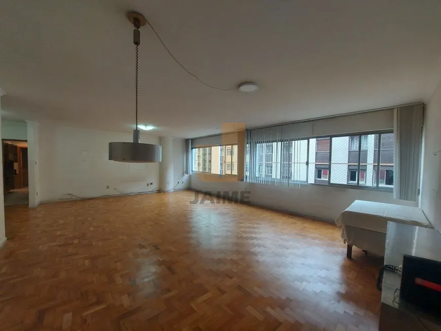 Foto 1 de Apartamento com 4 Quartos para venda ou aluguel, 235m² em Higienópolis, São Paulo