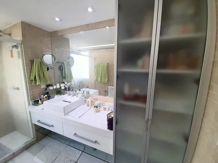 Foto 1 de Apartamento com 3 Quartos à venda, 110m² em Barra da Tijuca, Rio de Janeiro