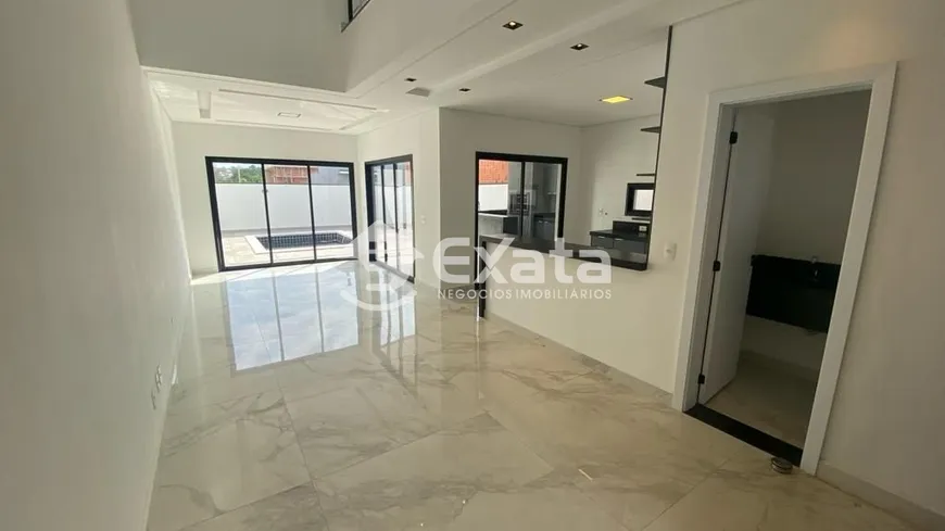 Foto 1 de Casa de Condomínio com 3 Quartos à venda, 190m² em Wanel Ville, Sorocaba