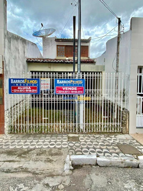Foto 1 de Casa com 4 Quartos para venda ou aluguel, 200m² em Centro, Aracaju