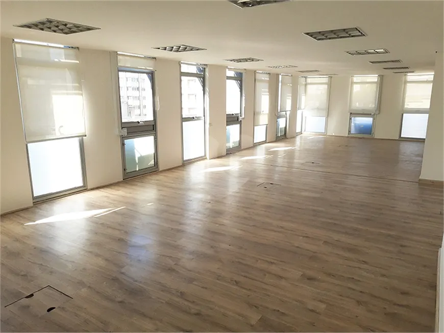 Foto 1 de Sala Comercial para alugar, 245m² em Cerqueira César, São Paulo