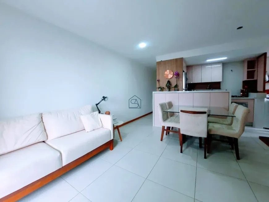 Foto 1 de Apartamento com 2 Quartos à venda, 67m² em Bela Vista, São José