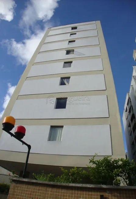 Foto 1 de Apartamento com 3 Quartos à venda, 173m² em Santo Antônio, Recife