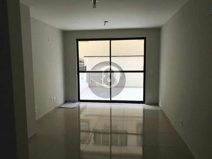 Foto 1 de Apartamento com 2 Quartos à venda, 65m² em Trindade, Florianópolis